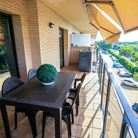 Litoral Costa Dorada - Marina Only Families Apartment *